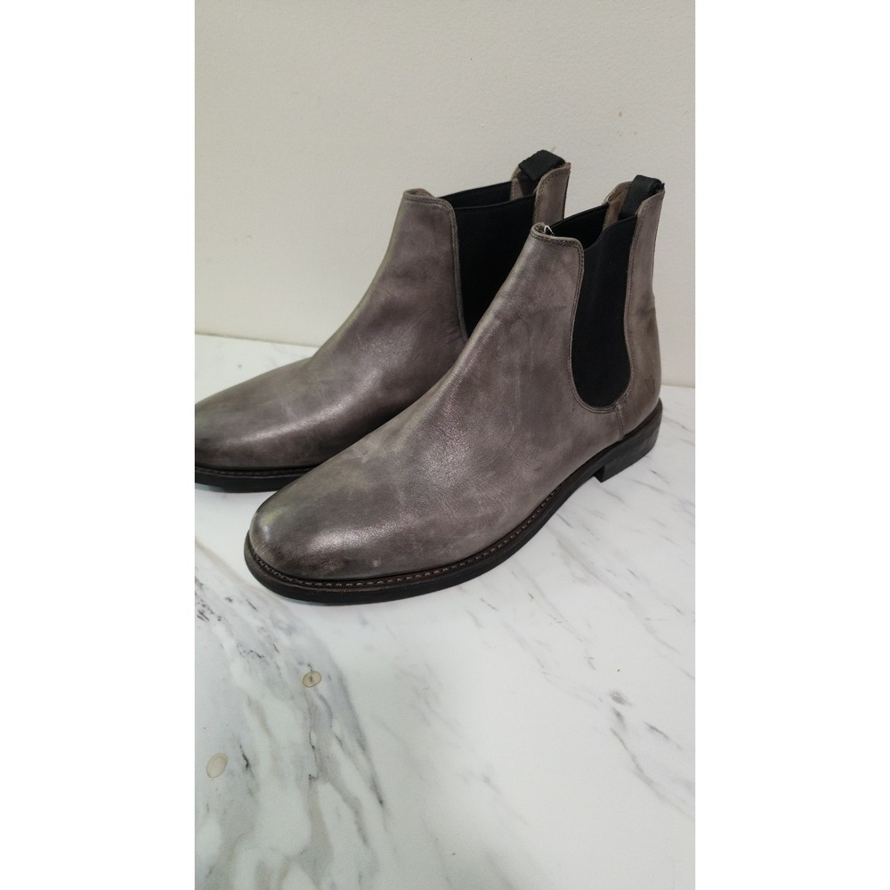 Frye Chelsea A9 Boot Gray little distress 11.5